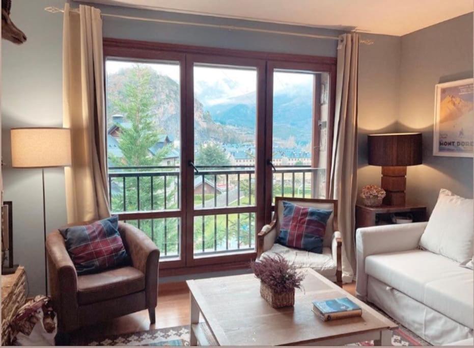 Elegante Apartamento En Escarrilla Con Vistas Al Valle Bagian luar foto
